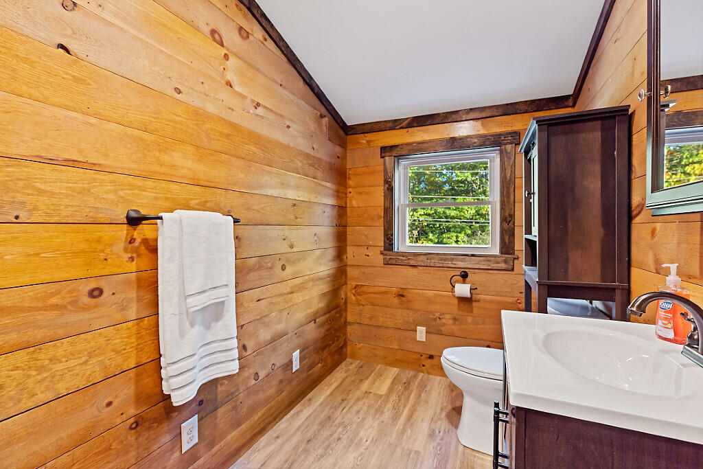 17 Bean Road Montville ME 04941