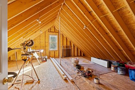 17 Bean Road Montville ME 04941