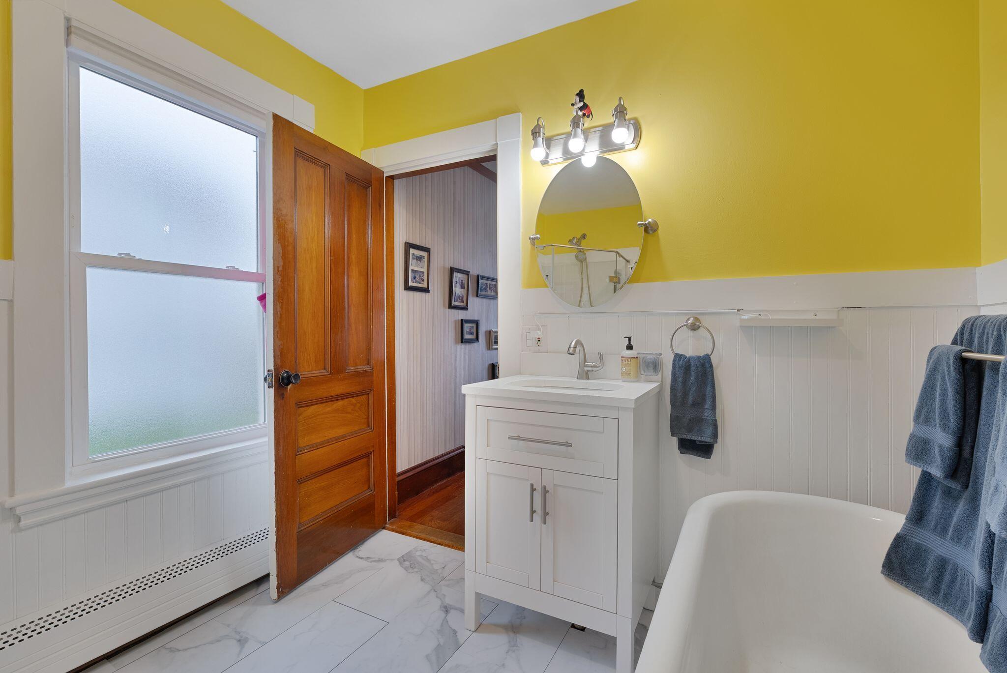 394 Washington Street Bath ME 04530