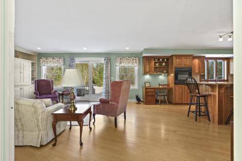 25 Stoneybrook Lane Bristol ME 04539