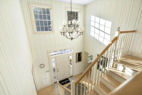 25 Stoneybrook Lane Bristol ME 04539