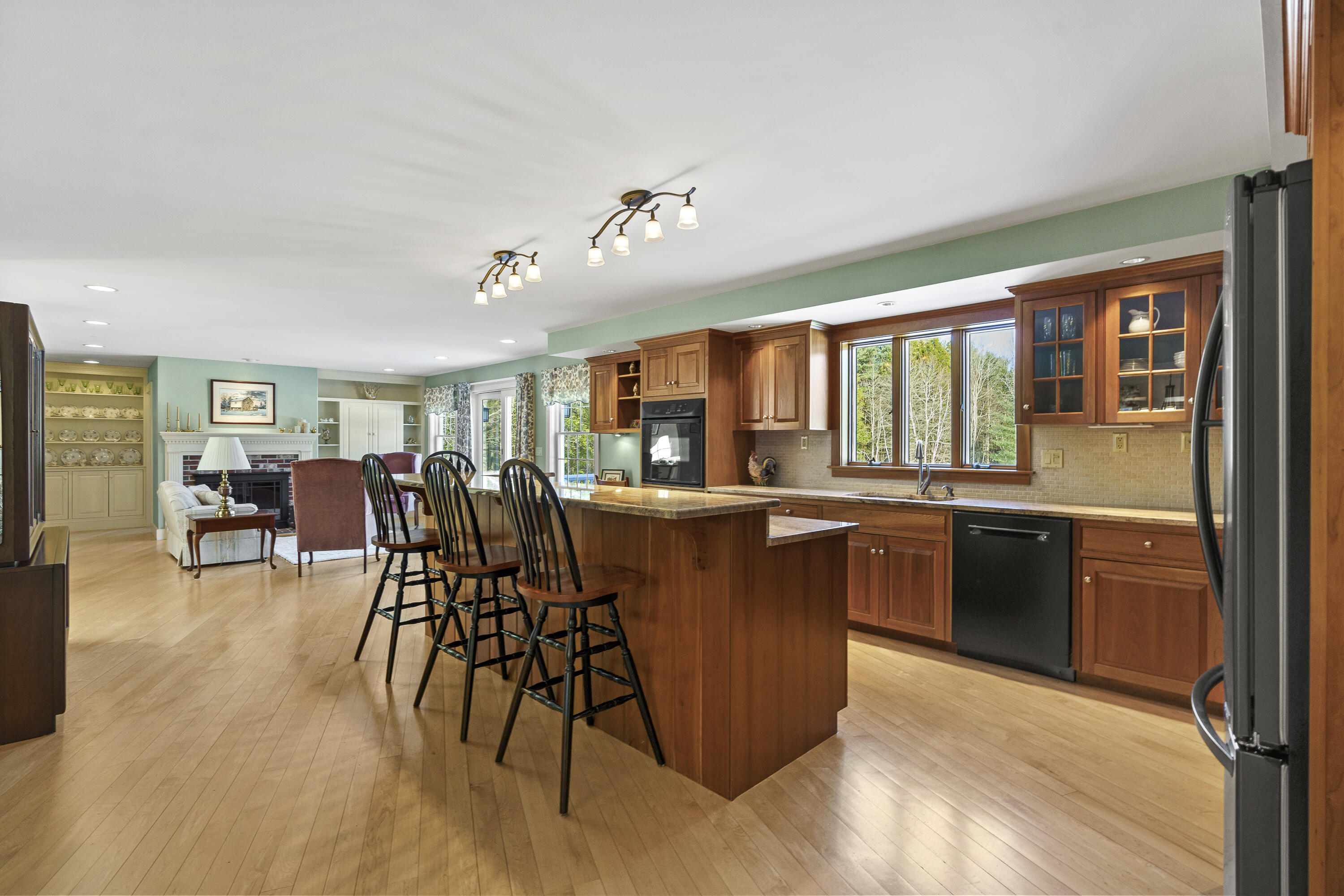 25 Stoneybrook Lane Bristol ME 04539