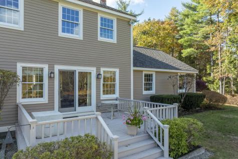 25 Stoneybrook Lane Bristol ME 04539