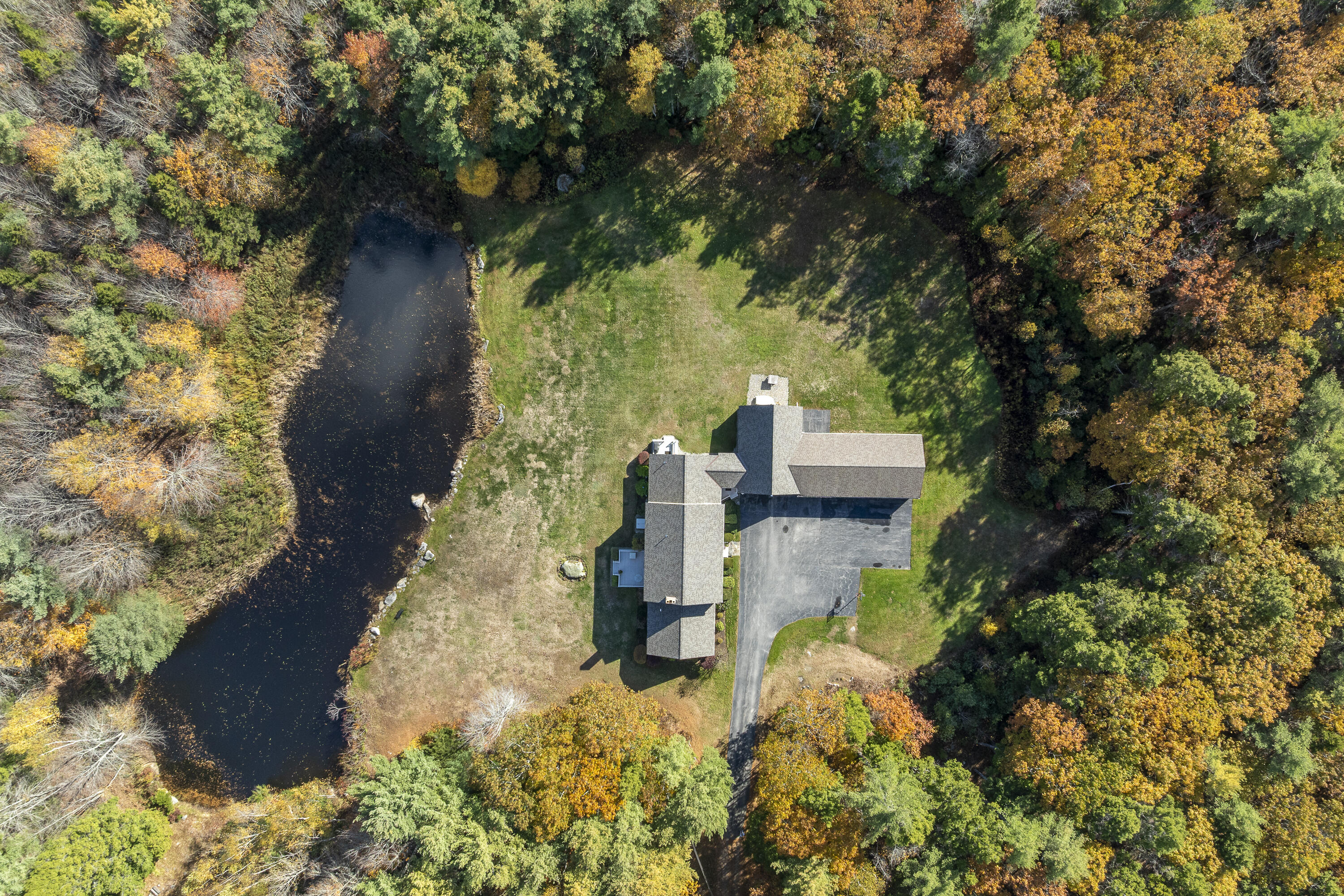 25 Stoneybrook Lane Bristol ME 04539