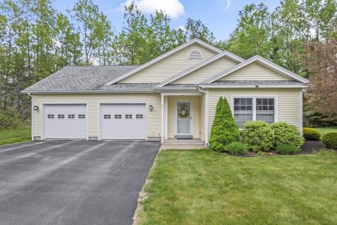 8 Macintosh Lane Lewiston ME 04240