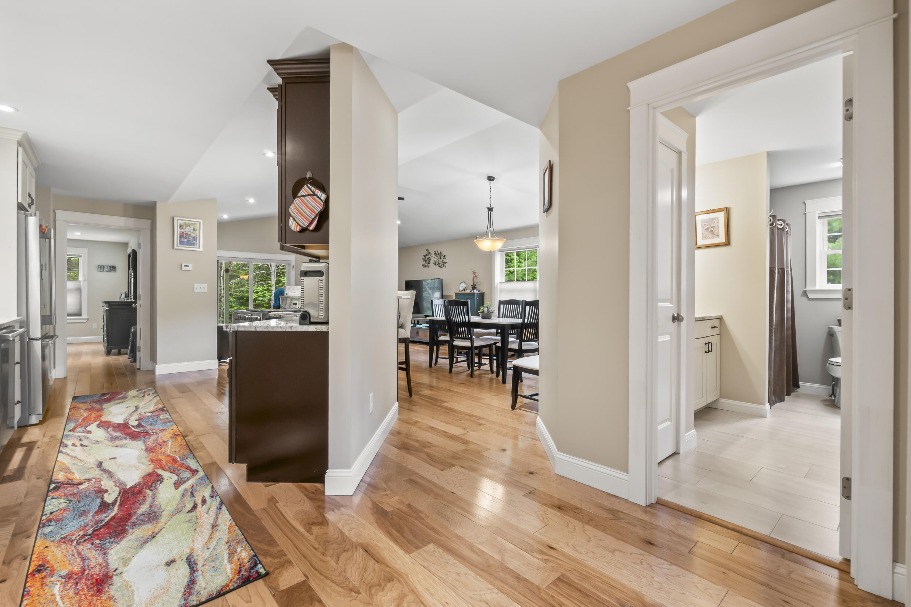 8 Macintosh Lane Lewiston ME 04240