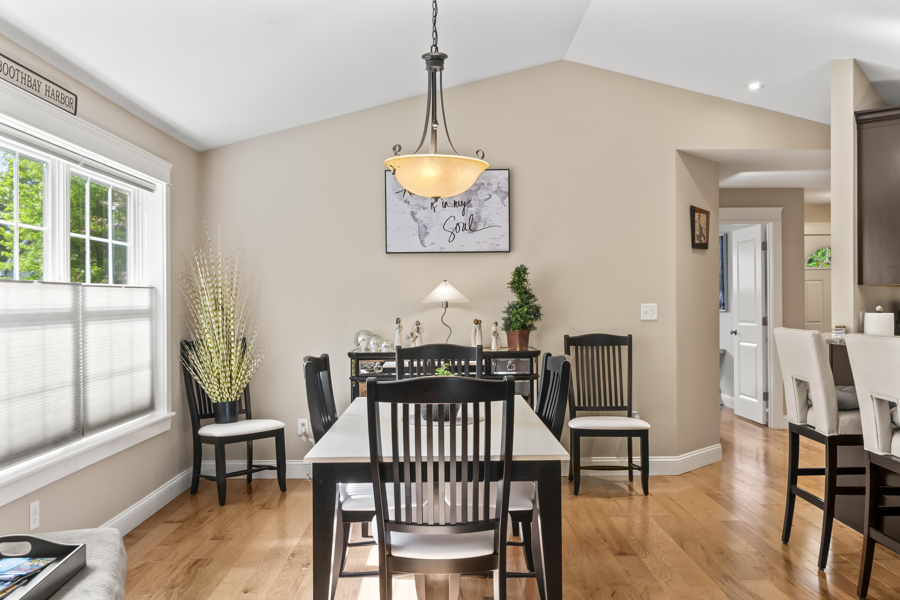 8 Macintosh Lane Lewiston ME 04240