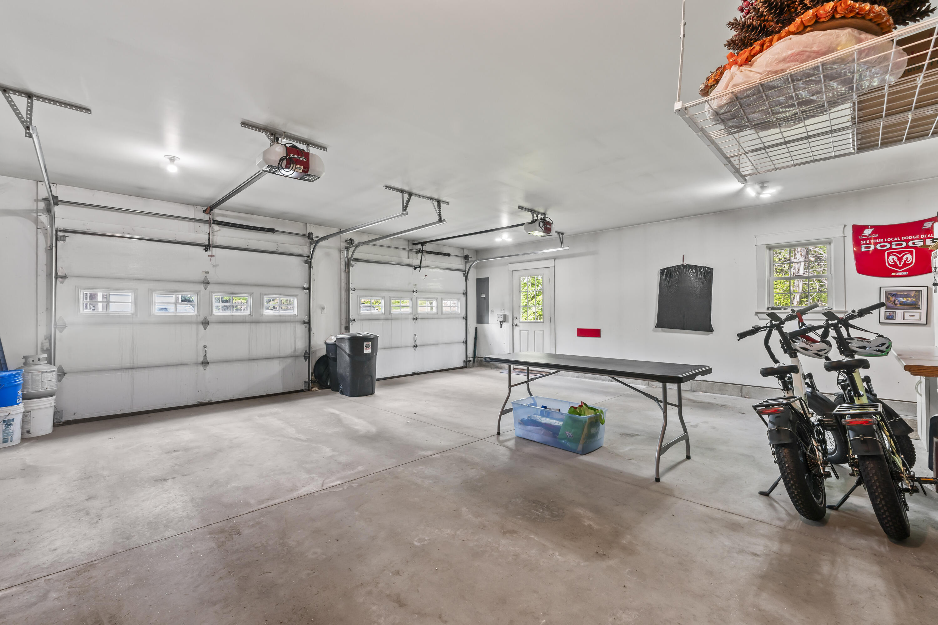 8 Macintosh Lane Lewiston ME 04240