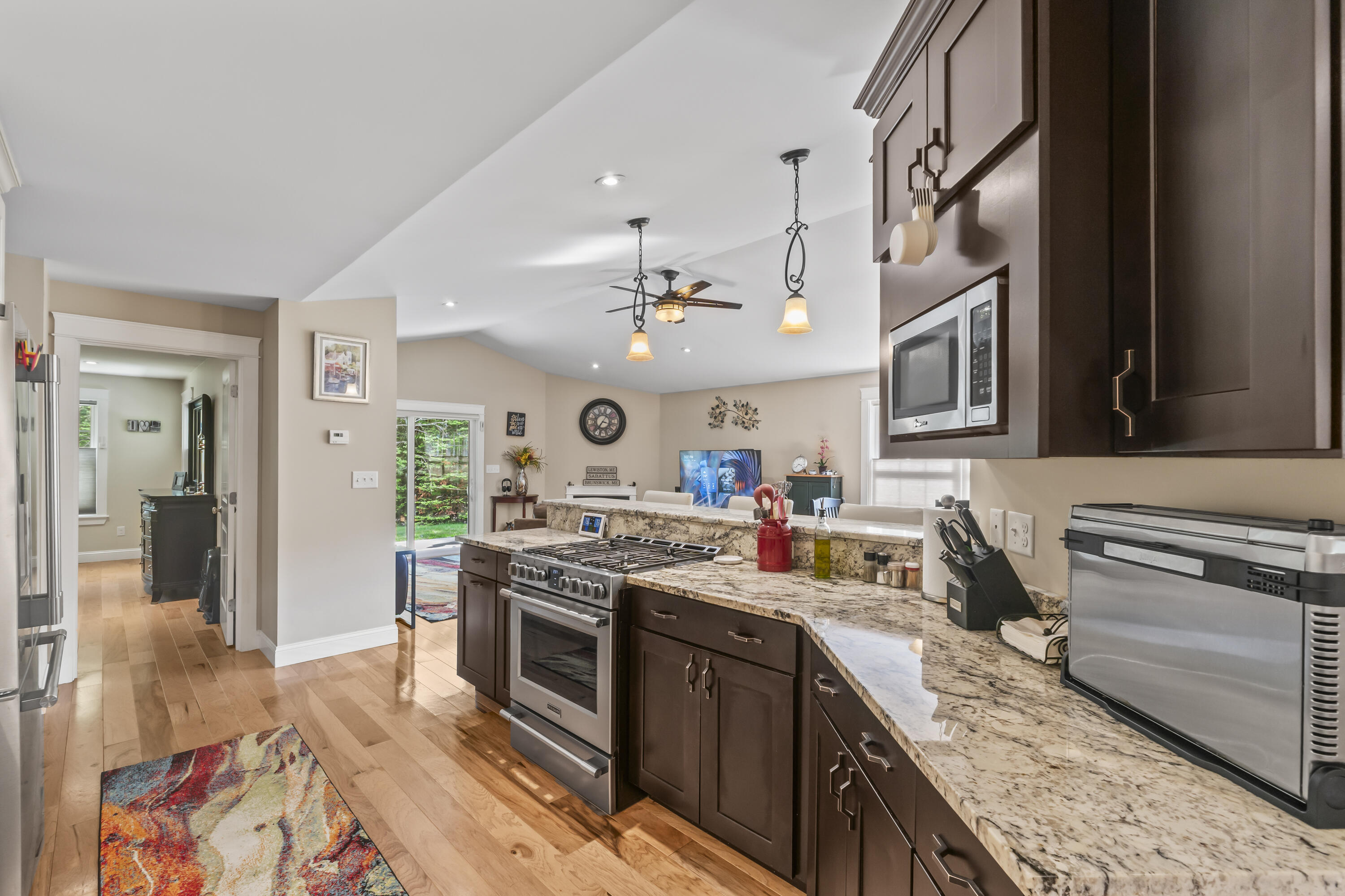 8 Macintosh Lane Lewiston ME 04240