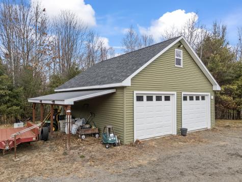 63 Vienna Road Chesterville ME 04938