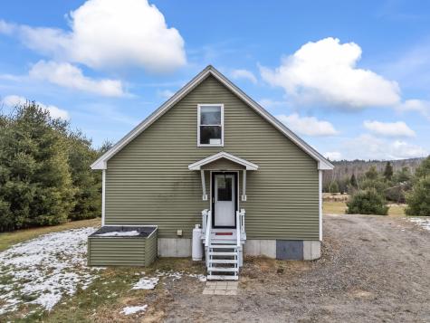 63 Vienna Road Chesterville ME 04938