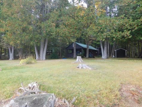 31 Swan Lane Dexter ME 04930