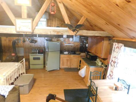 31 Swan Lane Dexter ME 04930