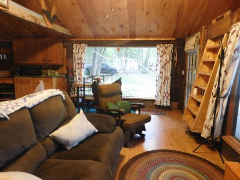 31 Swan Lane Dexter ME 04930