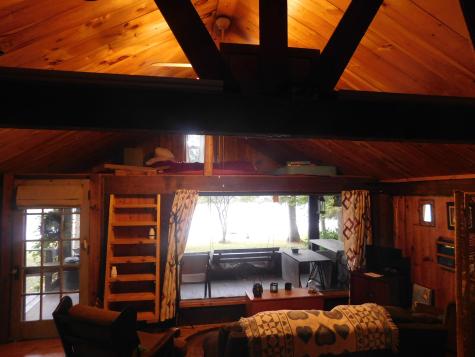 31 Swan Lane Dexter ME 04930