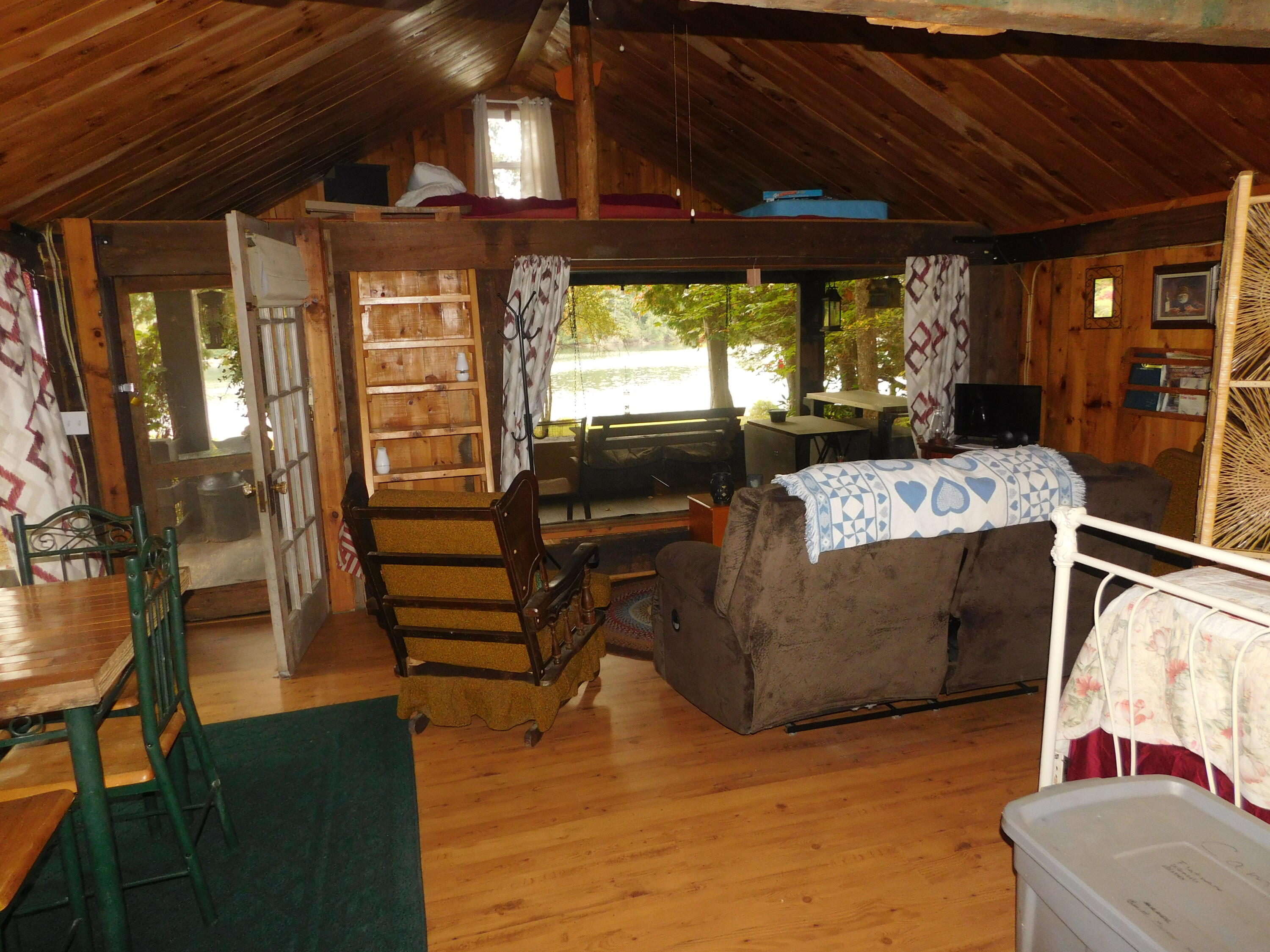 31 Swan Lane Dexter ME 04930