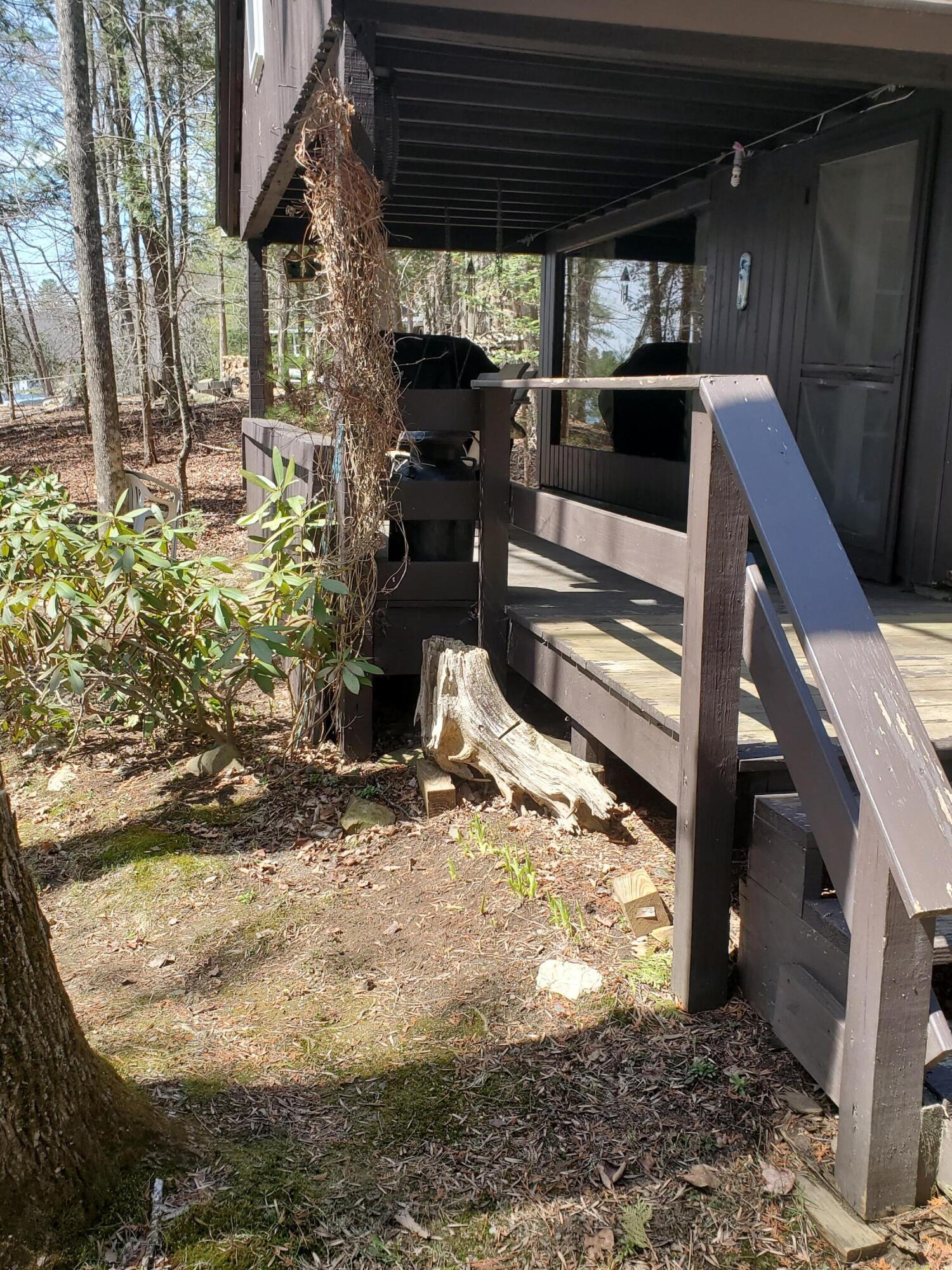 31 Swan Lane Dexter ME 04930