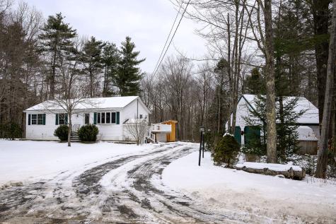 589 Post Road Bowdoinham ME 04008