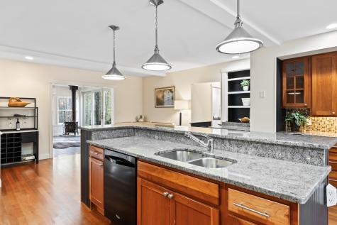 22 Adams Lane Ogunquit ME 03907