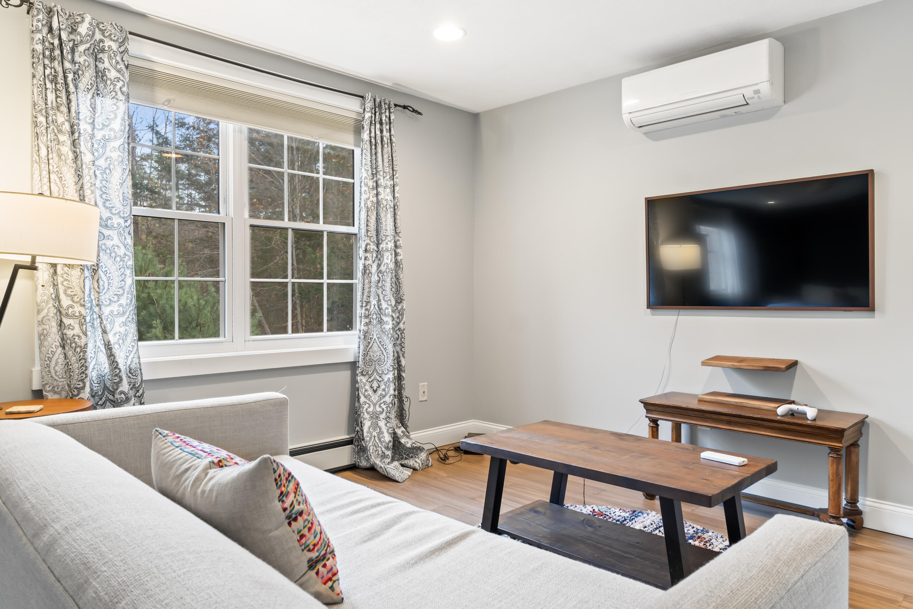 22 Adams Lane Ogunquit ME 03907