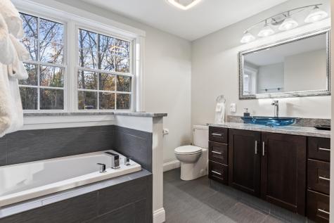 22 Adams Lane Ogunquit ME 03907