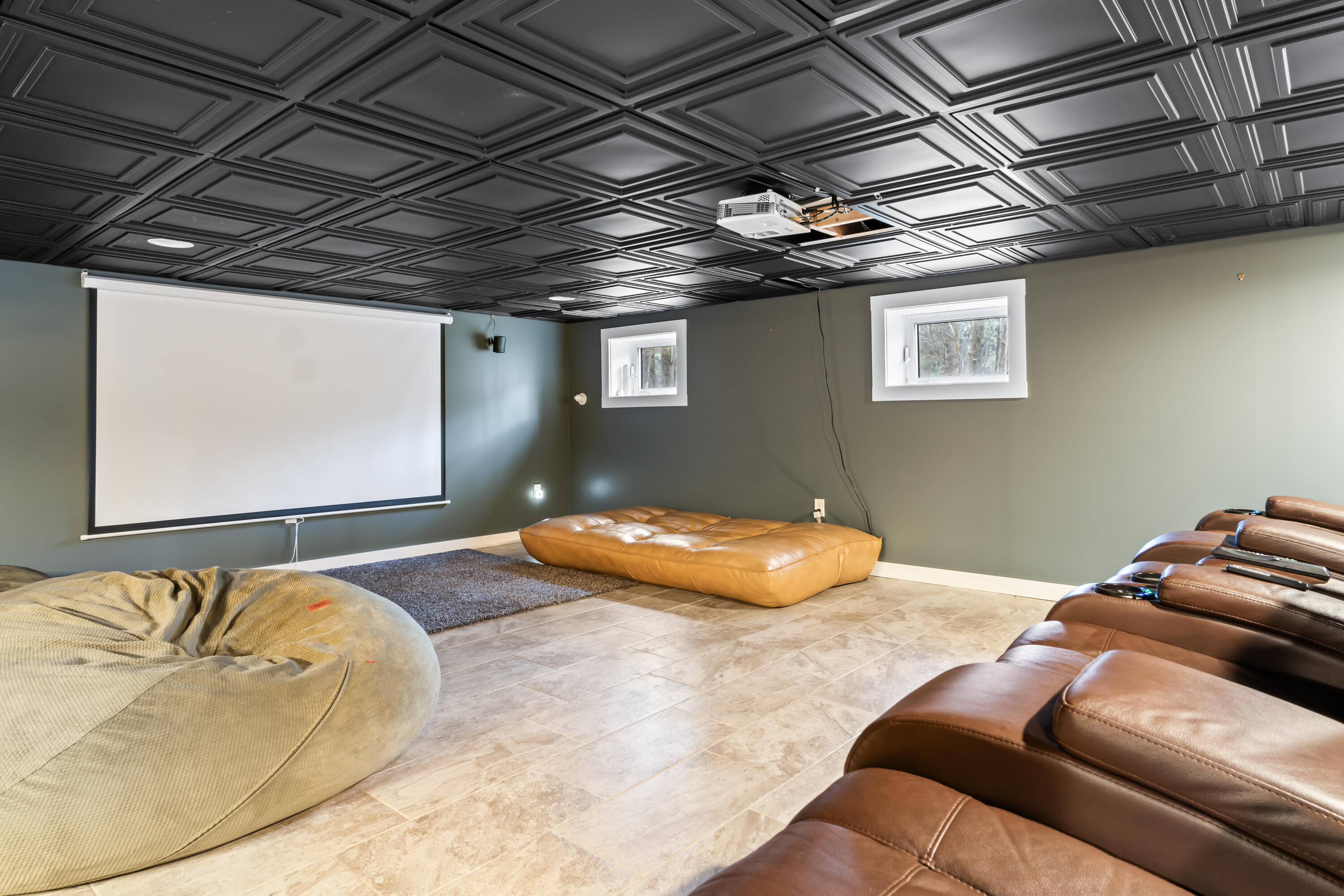 22 Adams Lane Ogunquit ME 03907