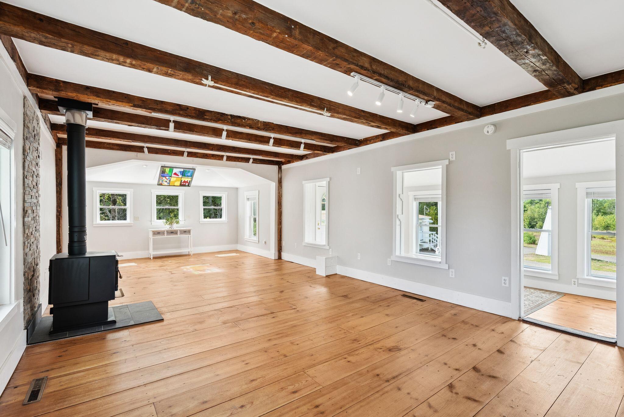 48 U.s. Route 1 Nobleboro ME 04555