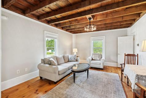 48 U.s. Route 1 Nobleboro ME 04555