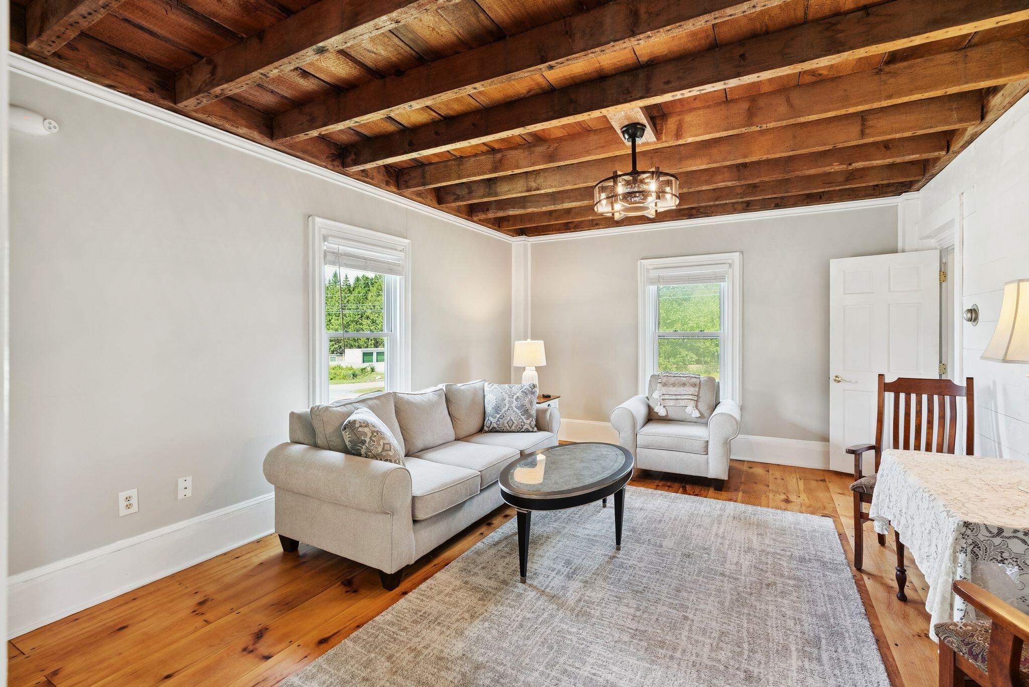 48 U.s. Route 1 Nobleboro ME 04555