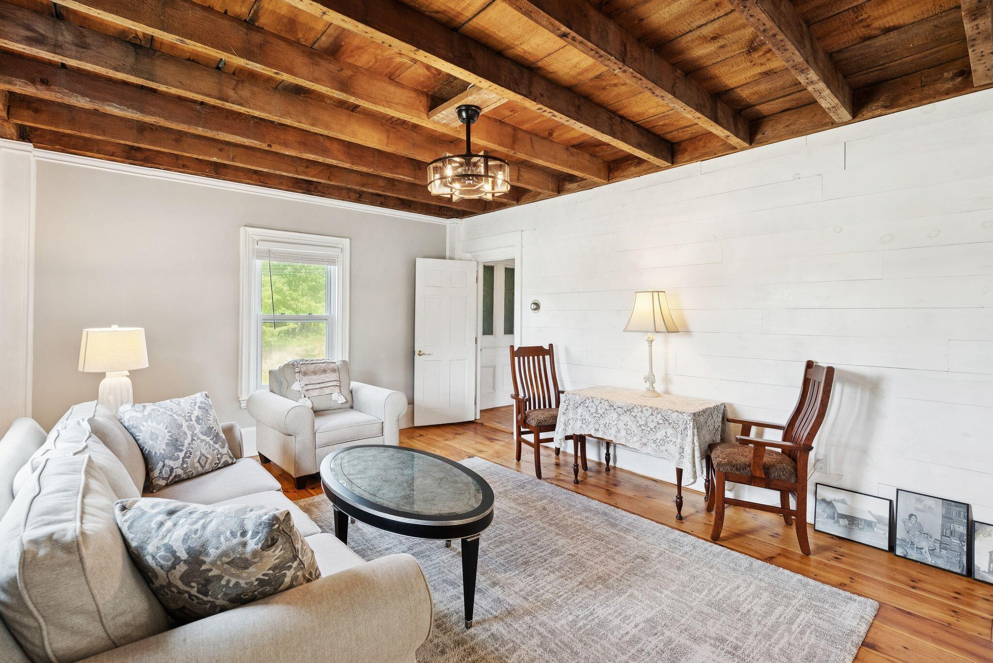 48 U.s. Route 1 Nobleboro ME 04555