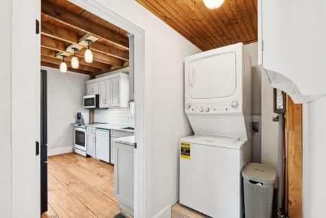 48 U.s. Route 1 Nobleboro ME 04555