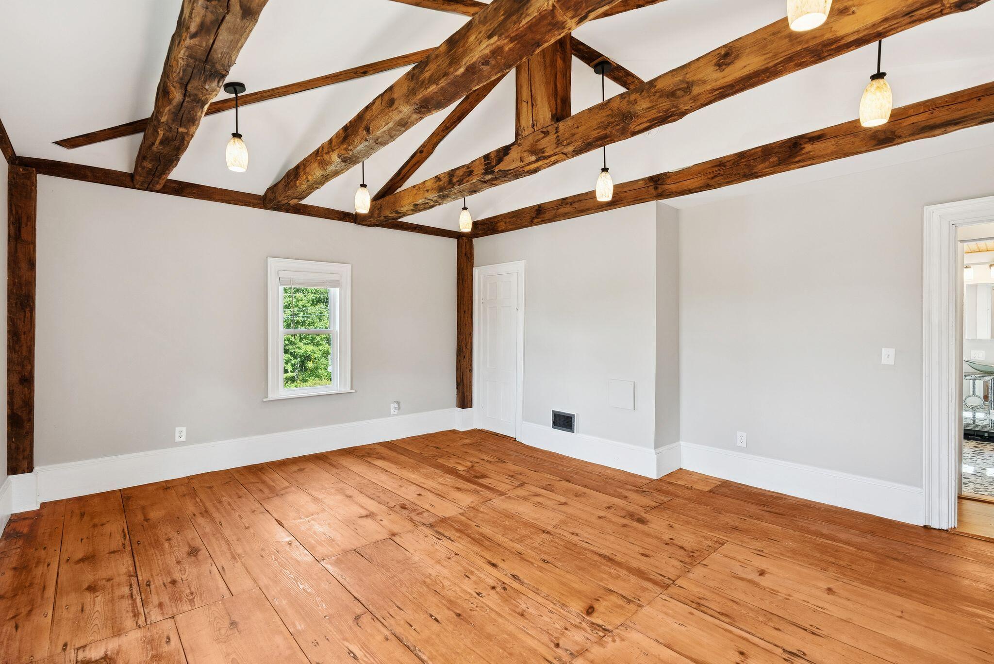 48 U.s. Route 1 Nobleboro ME 04555