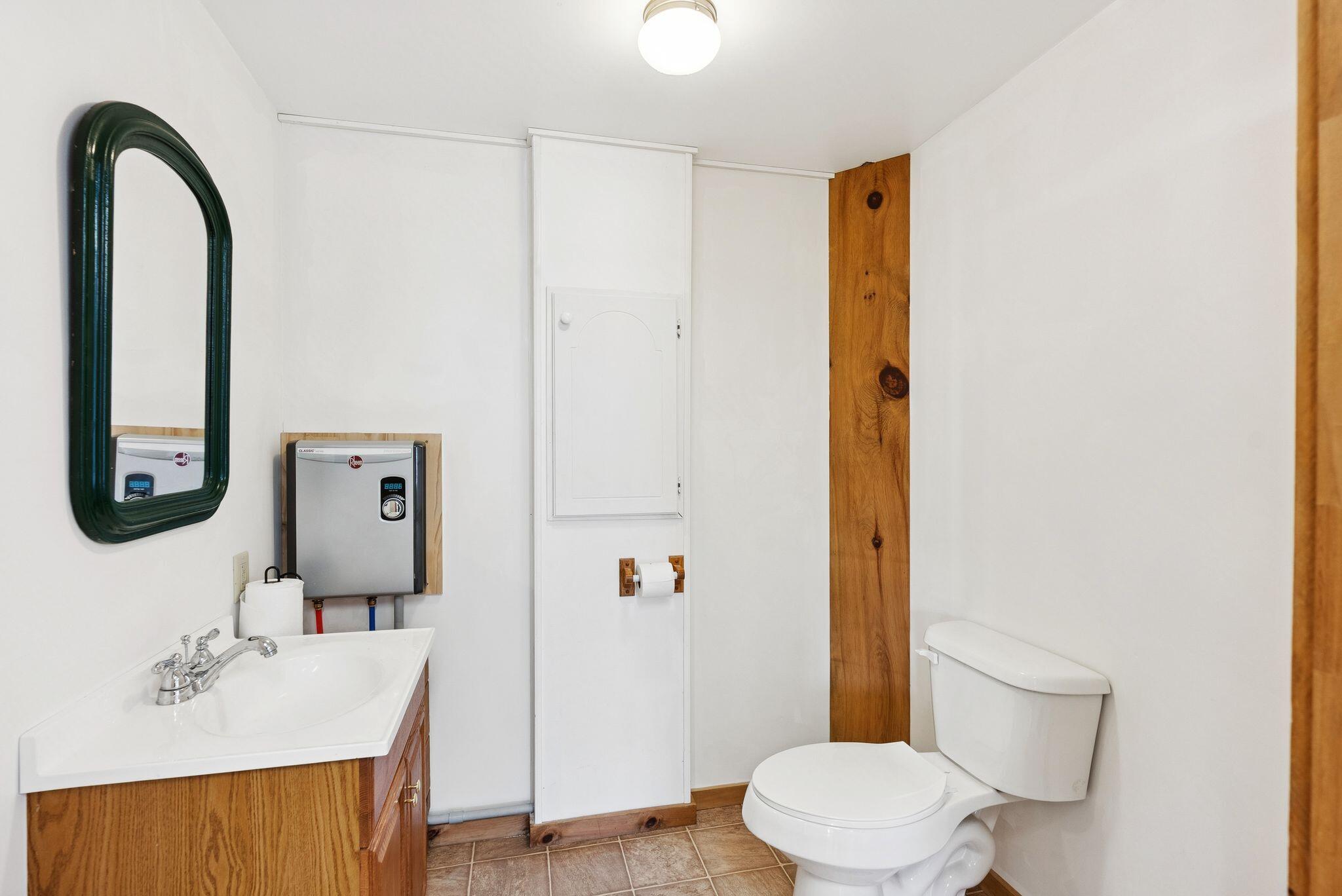 48 U.s. Route 1 Nobleboro ME 04555