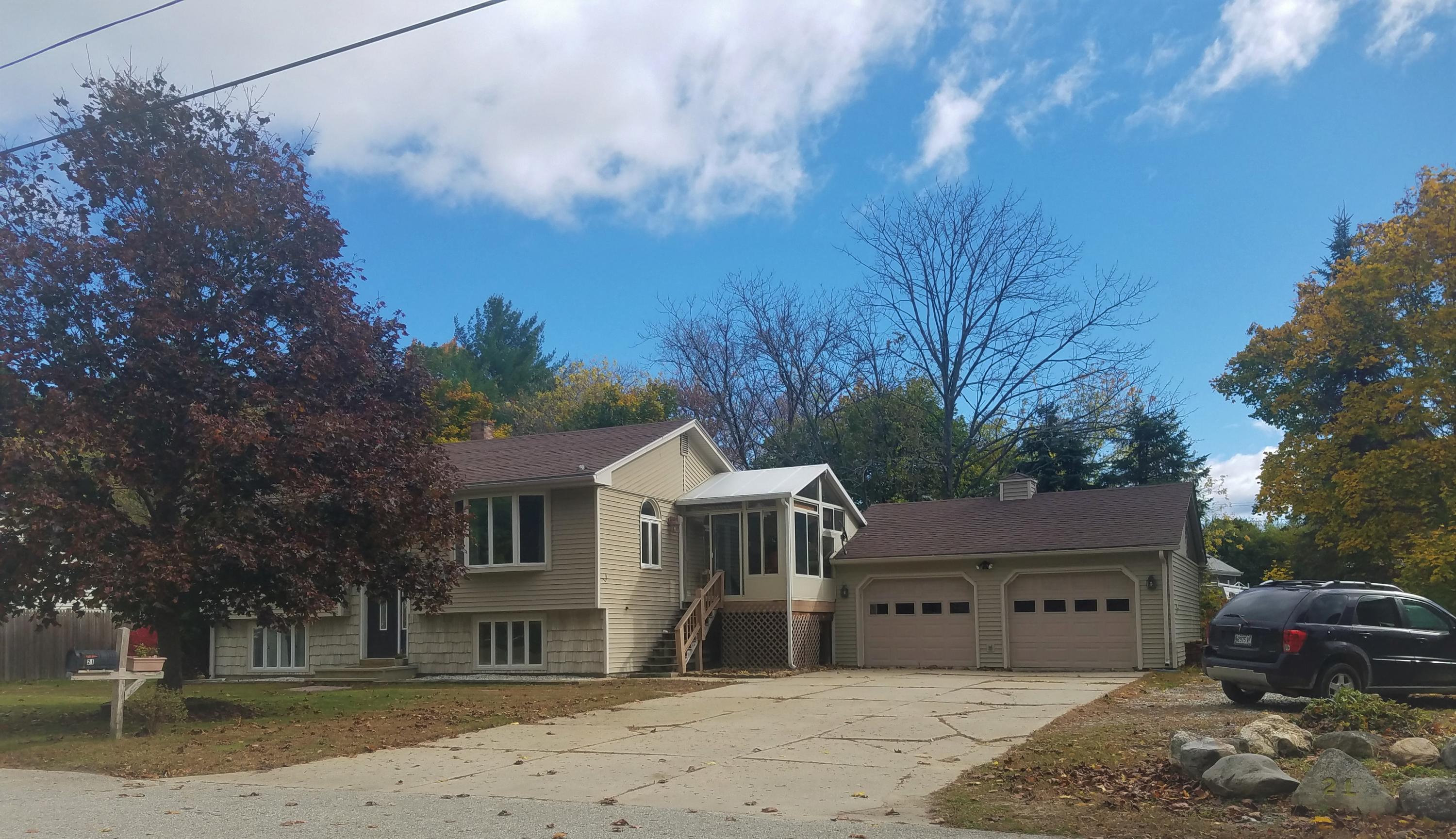 21 Kevin Street Lewiston Maine Real Estate Listing MLS 1436742