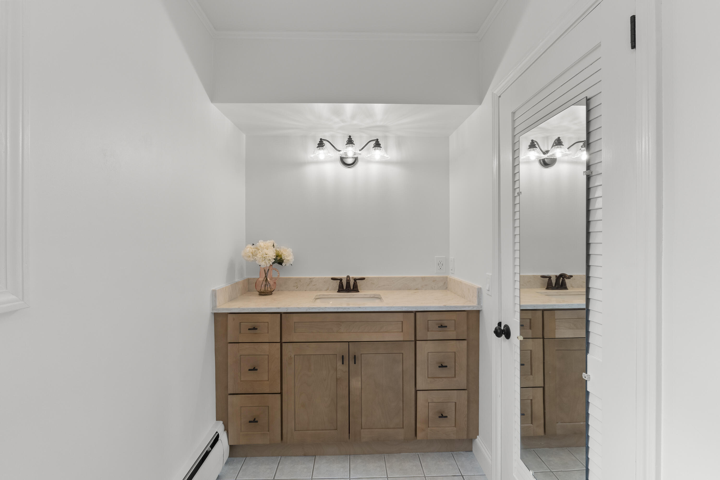 847 Middlesex Road Topsham ME 04086
