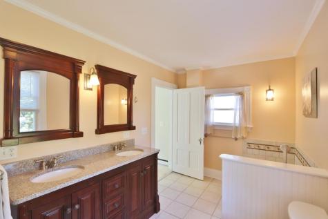 59 Summer Street Hampden ME 04444