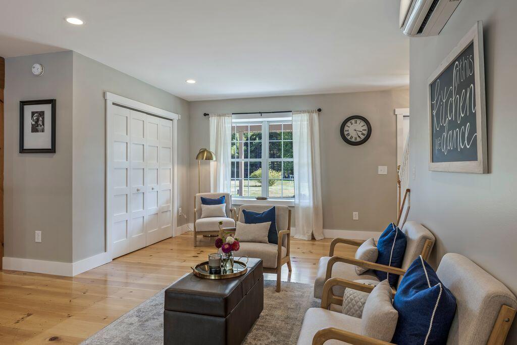 18 Laura Whitney Drive North Yarmouth ME 04097