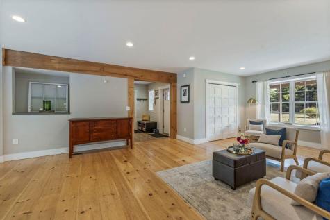 18 Laura Whitney Drive North Yarmouth ME 04097