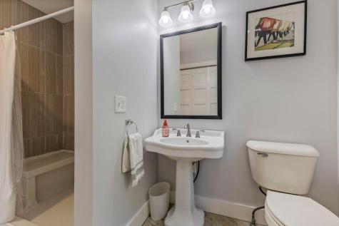18 Laura Whitney Drive North Yarmouth ME 04097