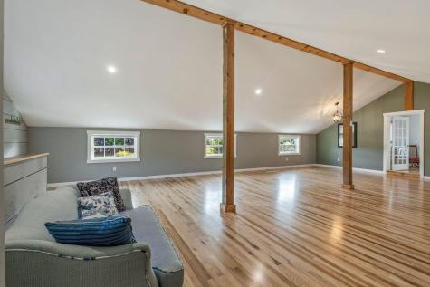 18 Laura Whitney Drive North Yarmouth ME 04097