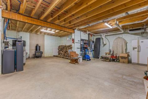 18 Laura Whitney Drive North Yarmouth ME 04097