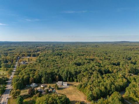 18 Laura Whitney Drive North Yarmouth ME 04097
