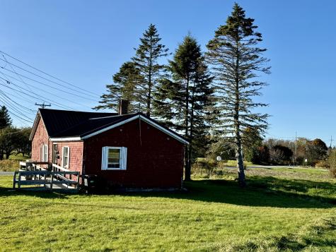 15 Barron Road Eastport ME 04631