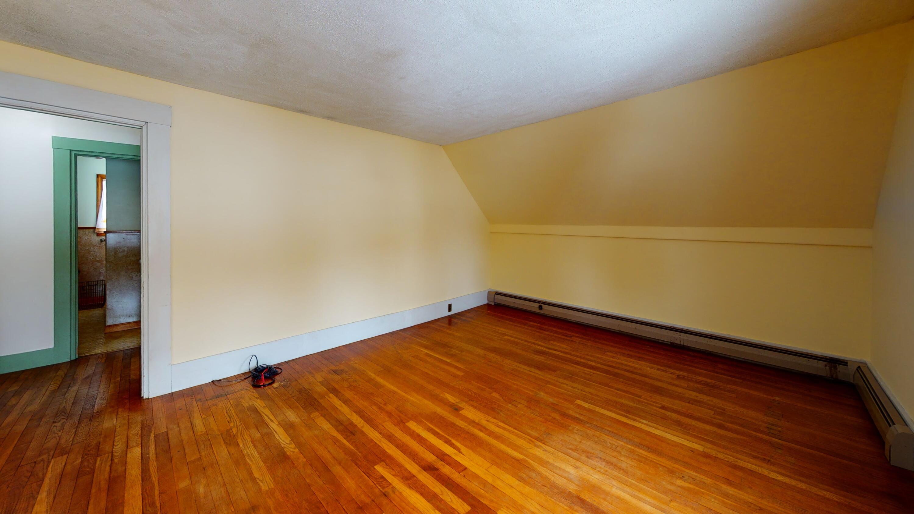 46 Maple Street Monmouth ME 04259