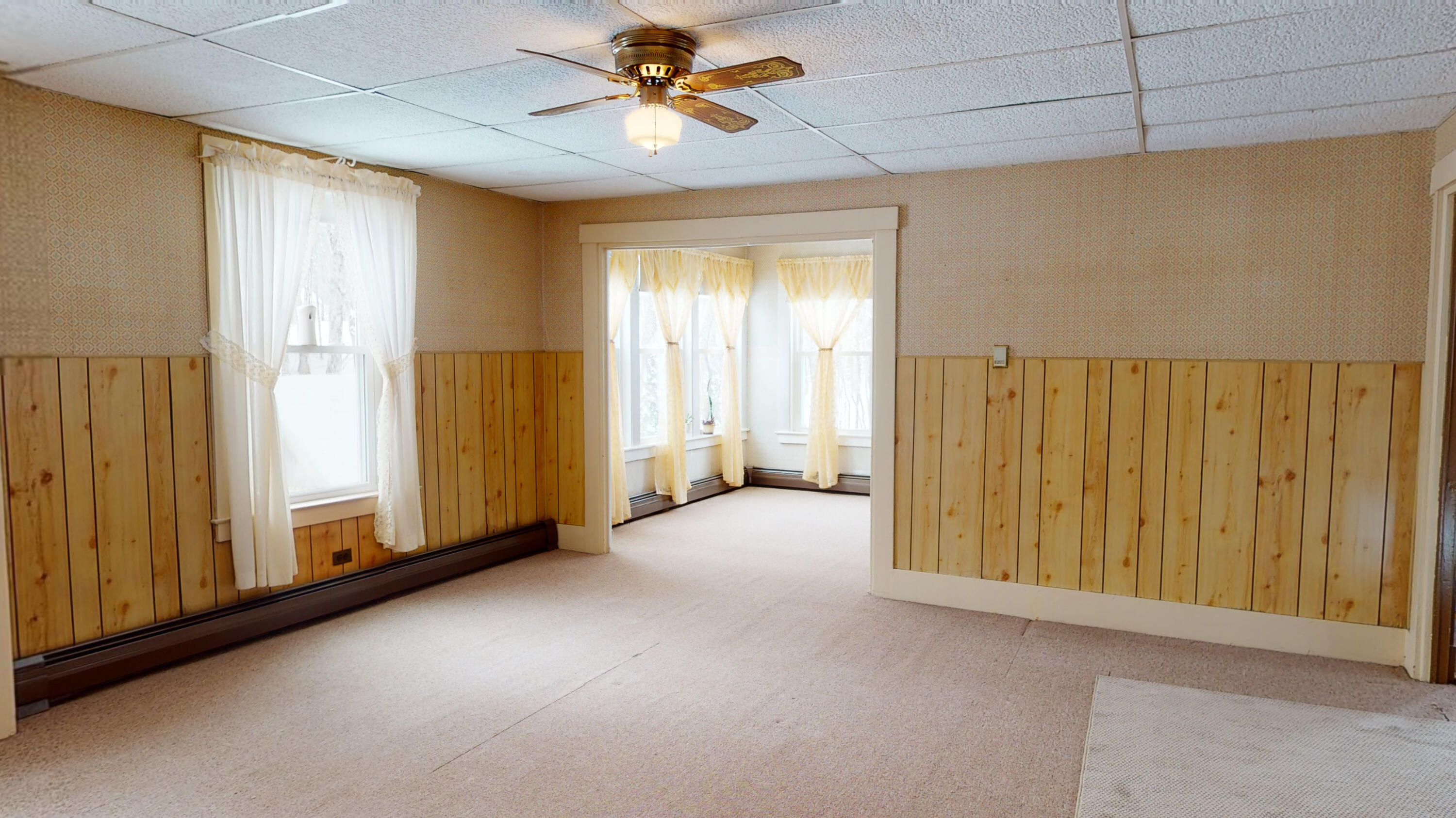 46 Maple Street Monmouth ME 04259