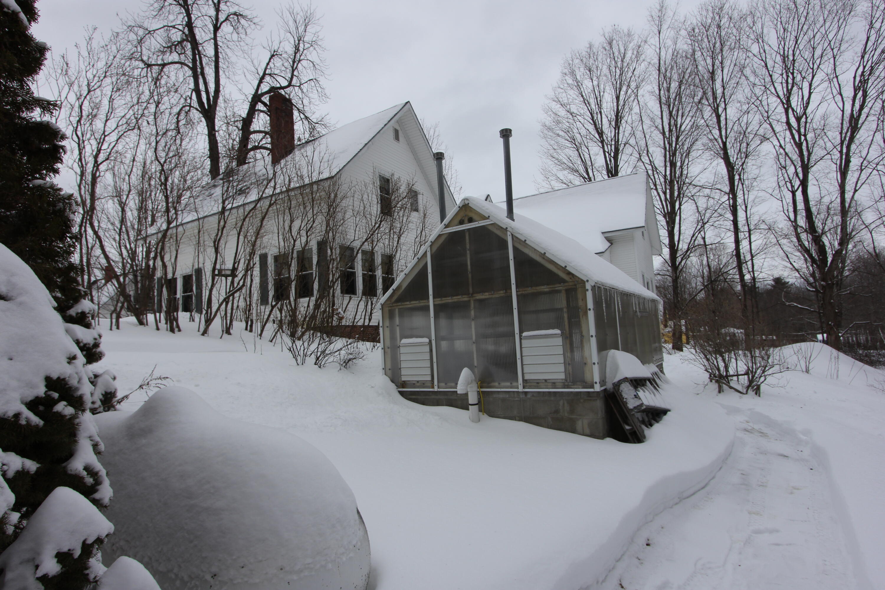 46 Maple Street Monmouth ME 04259