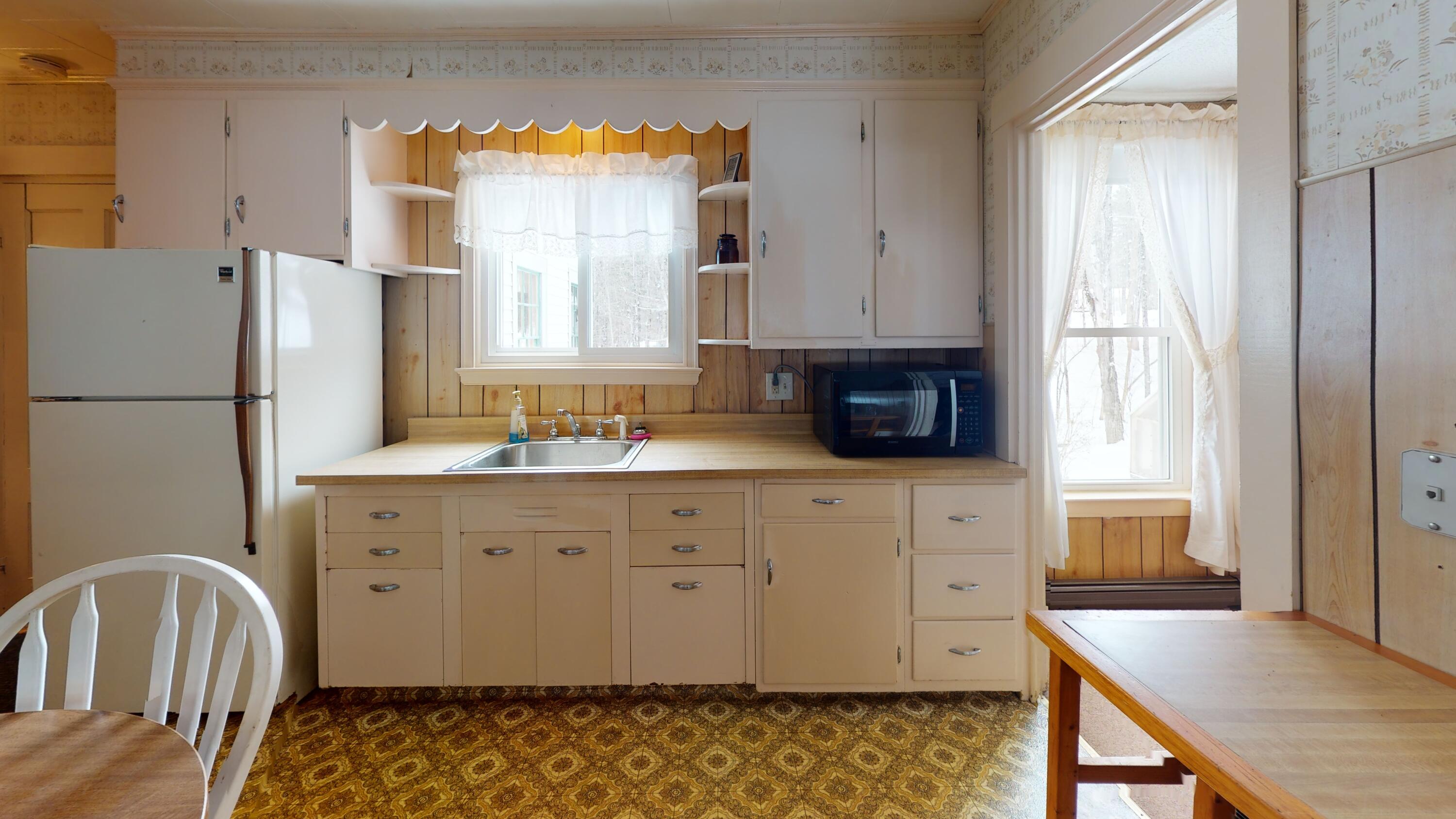 46 Maple Street Monmouth ME 04259