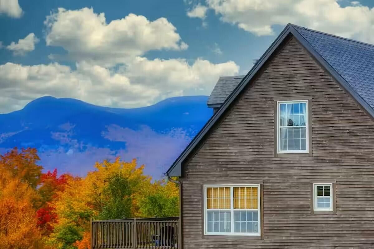 126 Glades View Avenue Newry ME 04261