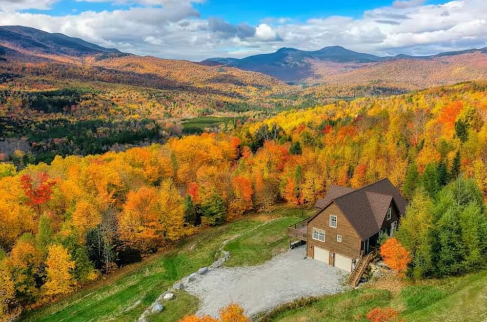 126 Glades View Avenue Newry ME 04261