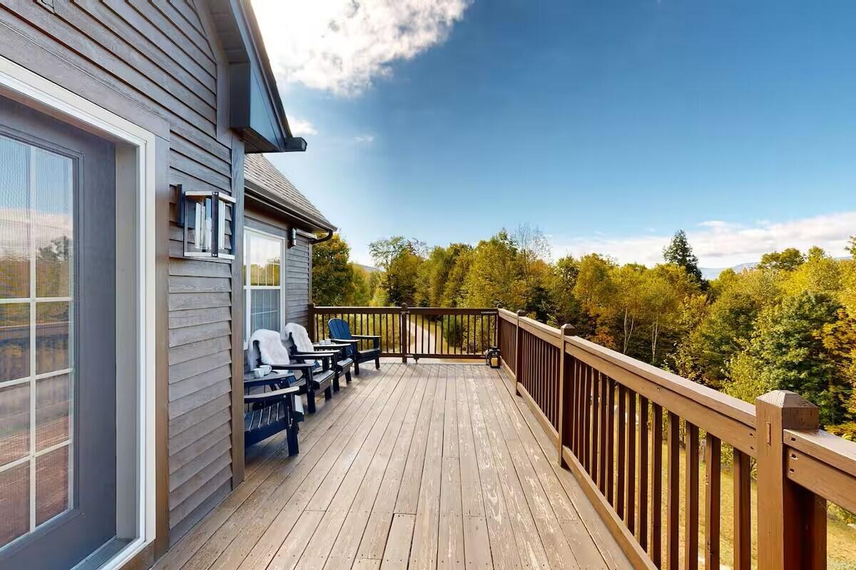 126 Glades View Avenue Newry ME 04261